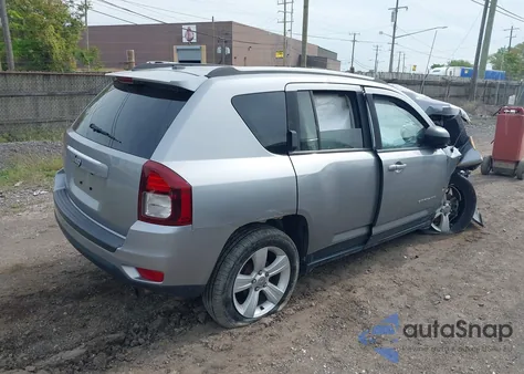 2016 Jeep Compass Sport z USA, uszkodzony, nr VIN 1C4NJCBA6GD665434
